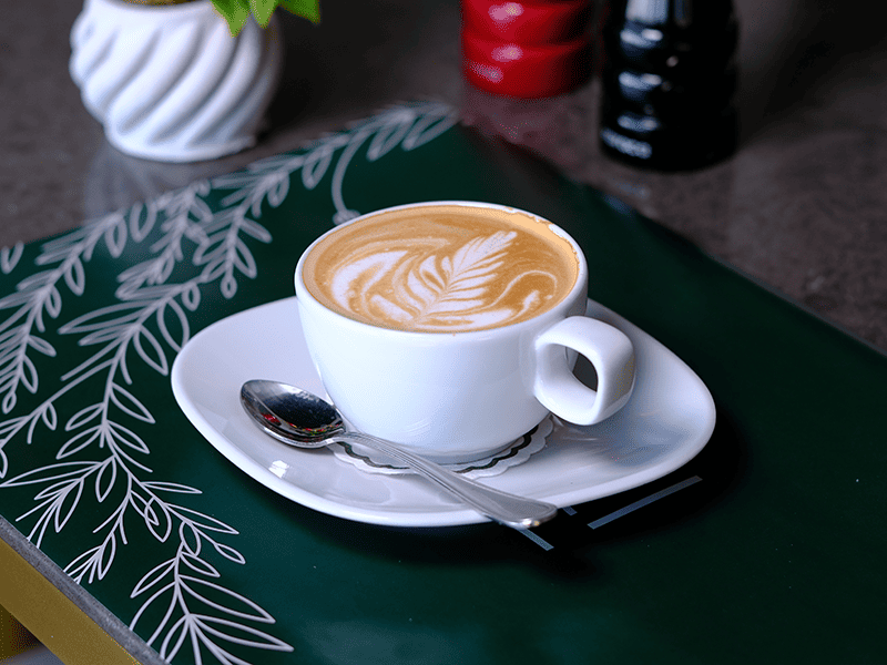 FLAT WHITE